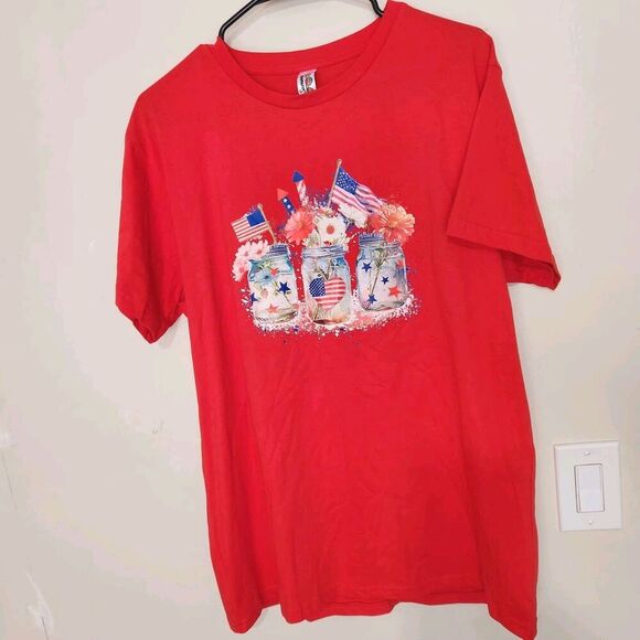 A Summer Tee Independence Day Tshirt Women Size Large Red Color July 4th - Picture 1 of 10